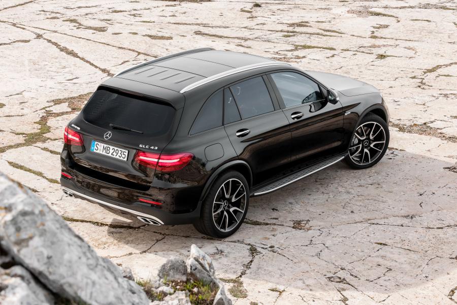  Mercedes-AMG GLC43 4Matic 2016 года  (фото 10 из 24)